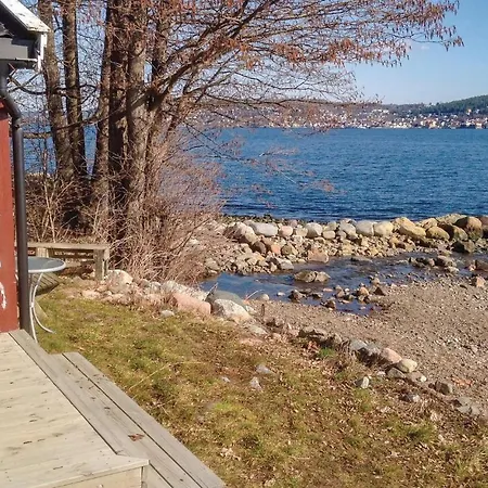 1 Bedroom Stunning In Prázdninový dům Sætre